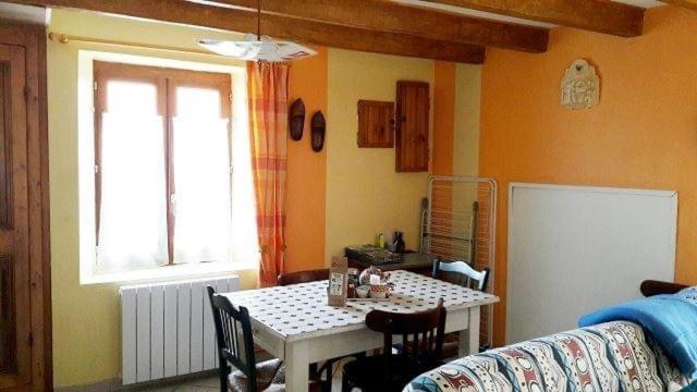 Gite Chez Charlot Шана Экстерьер фото